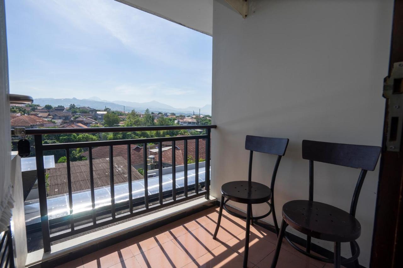 Dago'S Hill Hotel Bandung Ngoại thất bức ảnh